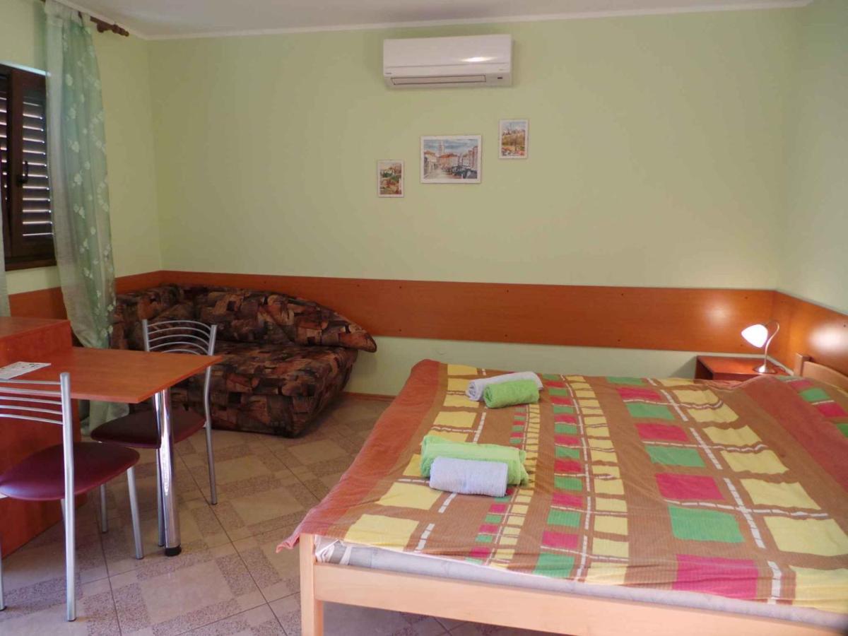 Studio In Plomin Luka/Istrien 8881 Exteriér fotografie